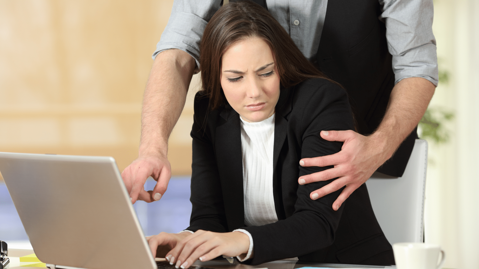 Um ano da Lei Emprega + Mulheres