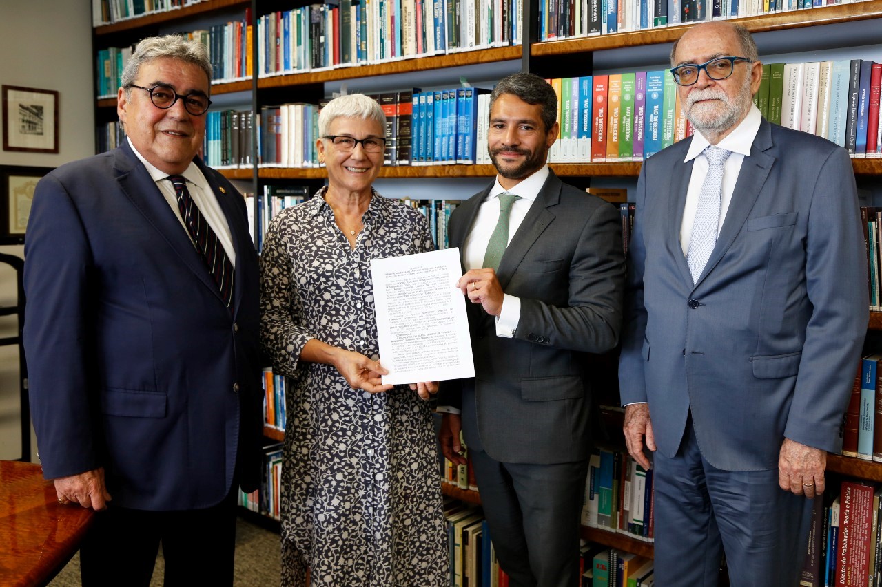 Acordo no TST encerra ações civis públicas sobre contratação de corretores de seguros