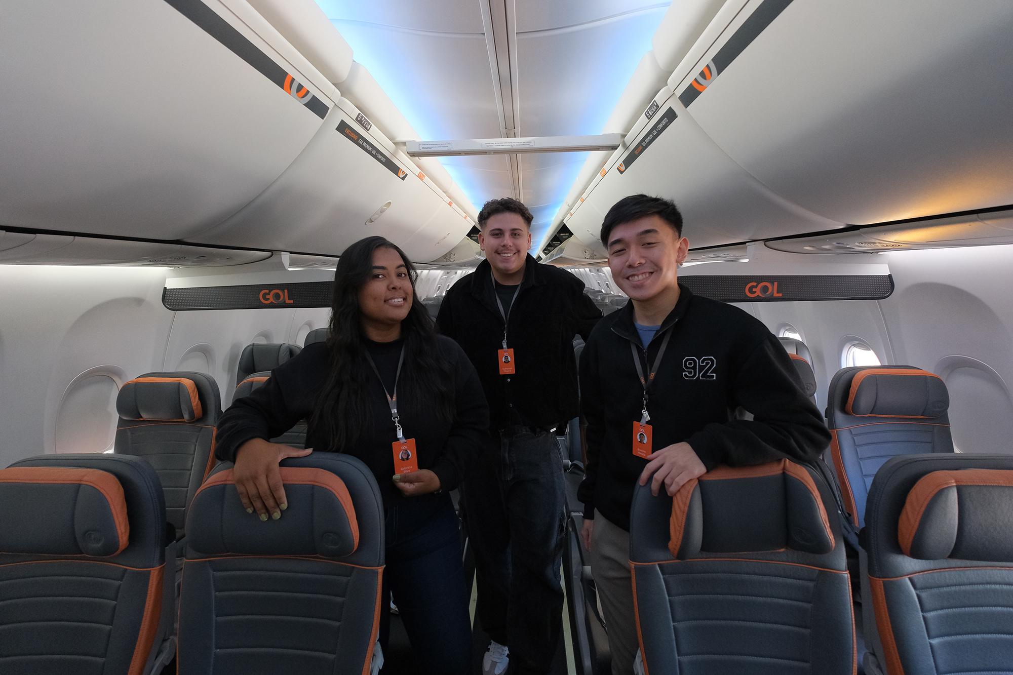 Check-in na carreira: GOL dá as boas-vindas para 70 estagiários em voo especial